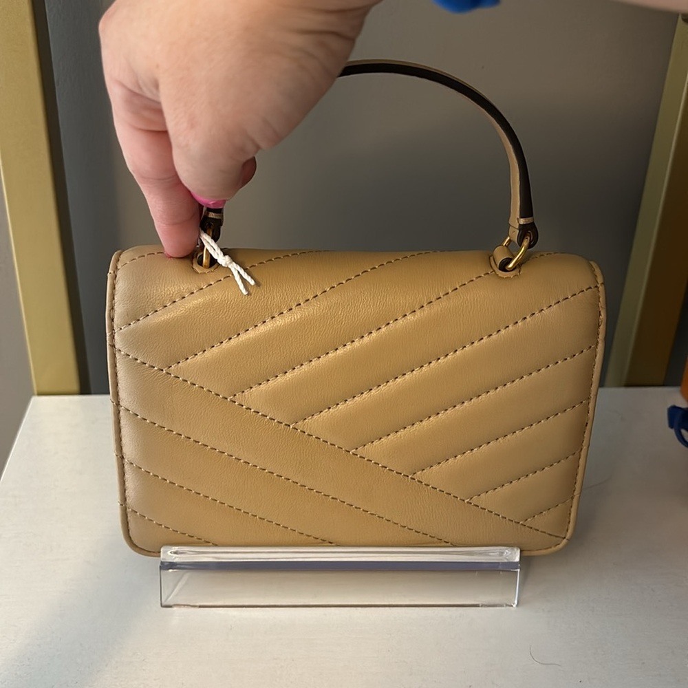 NWT Tory Burch Mini Kira bag with chain strap/top handle in desert dune tan - Picture 2 of 6